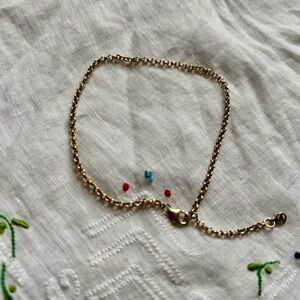 S A L E ‼️
Mejuri Vintage Rolo Bracelet 14k yellow gold